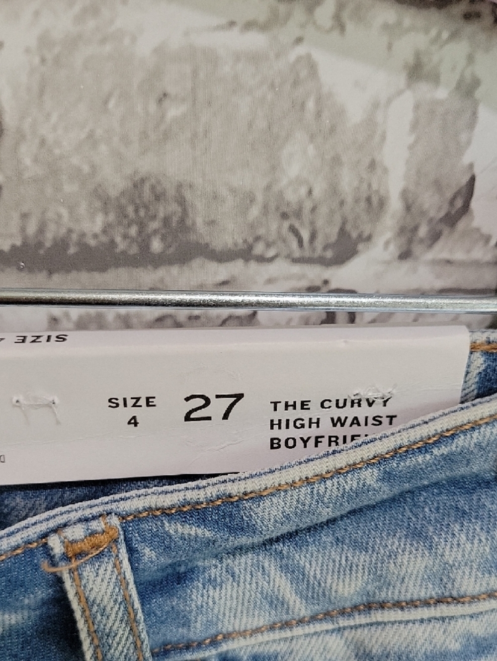 LOFT The CURVY High Waist Boyfriend Jeans, 27/4, Light Wash, Summer - Picture 3 of 10